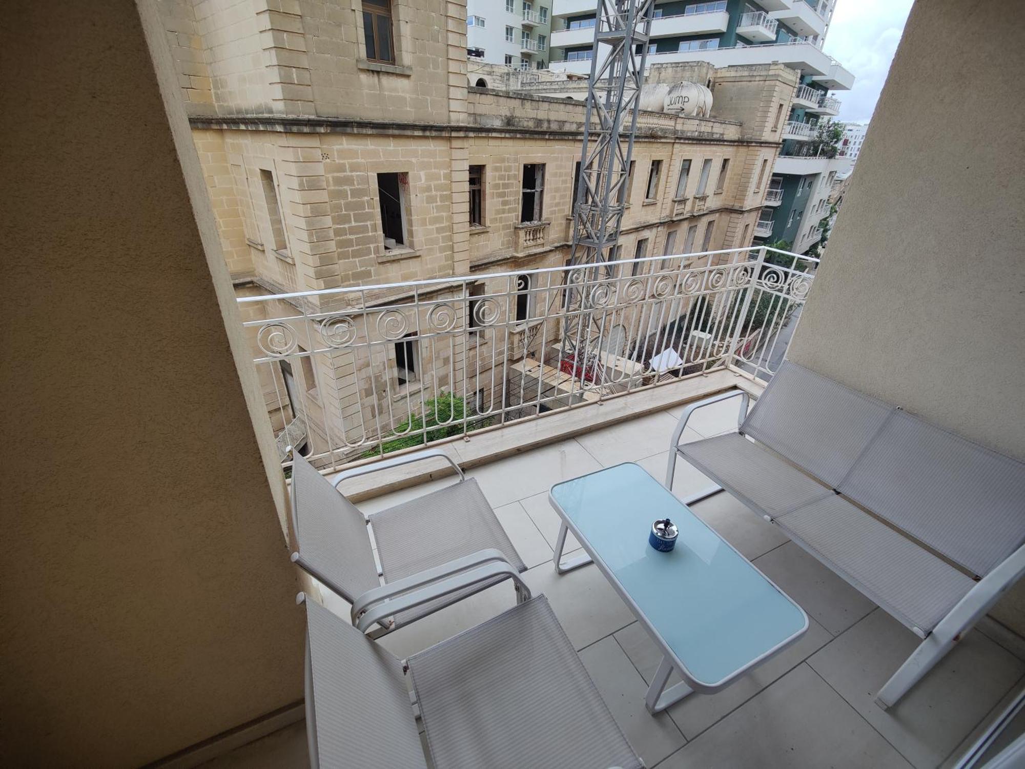 Central Modern Sliema 2 Bedroom Apartment ภายนอก รูปภาพ